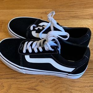 Women’s Vans size 7